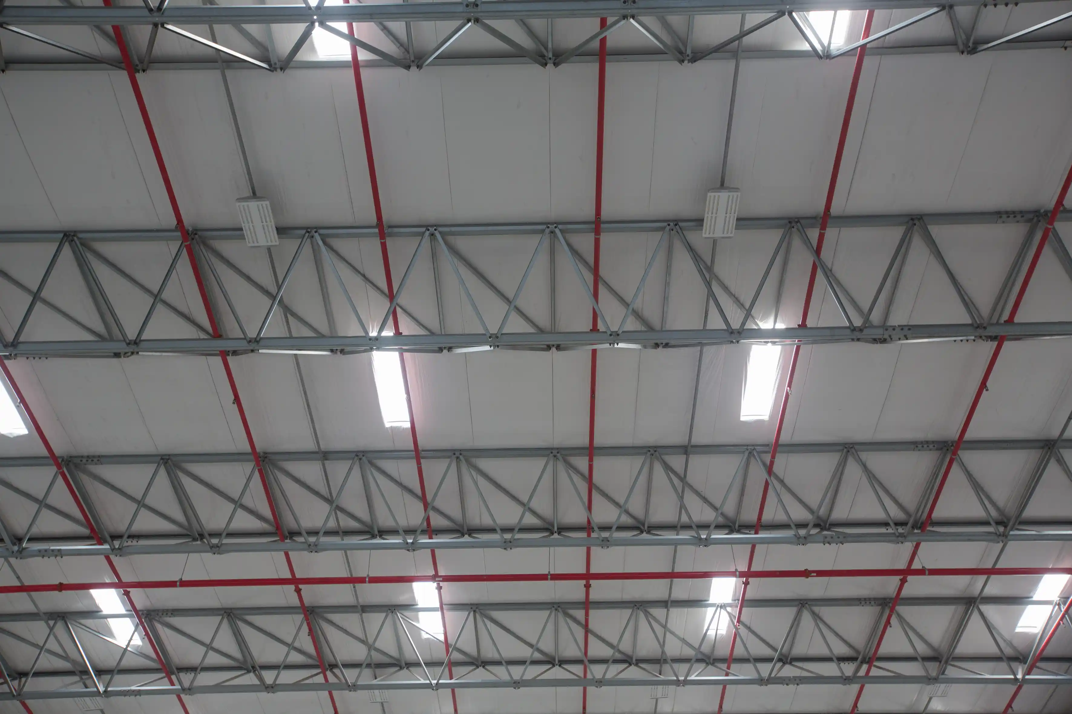 Galpão industrial e logístico para locação  e venda em São Bernardo do Campo com docas e pé-direito alto