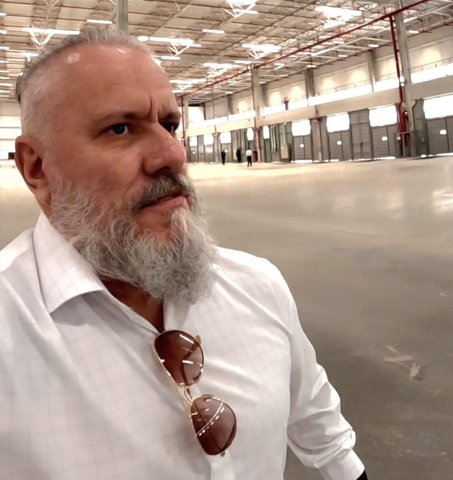 Rodrigo Castro Catena e Castro Real Estate especialista em imóveis industriais BTS galpões logísticos ABC Paulista